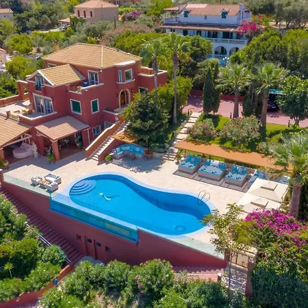 Apartment Seafront Luxury 