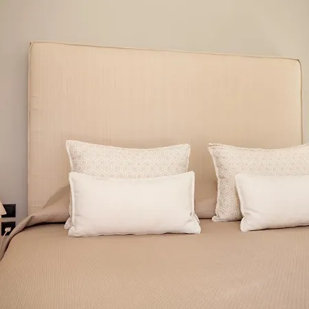 Apartment Seafront Luxury 