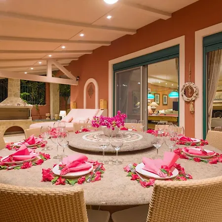 Apartment Seafront Luxury 
