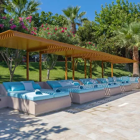Apartment Seafront Luxury 